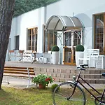 Neptuno & Aparthotel 4*