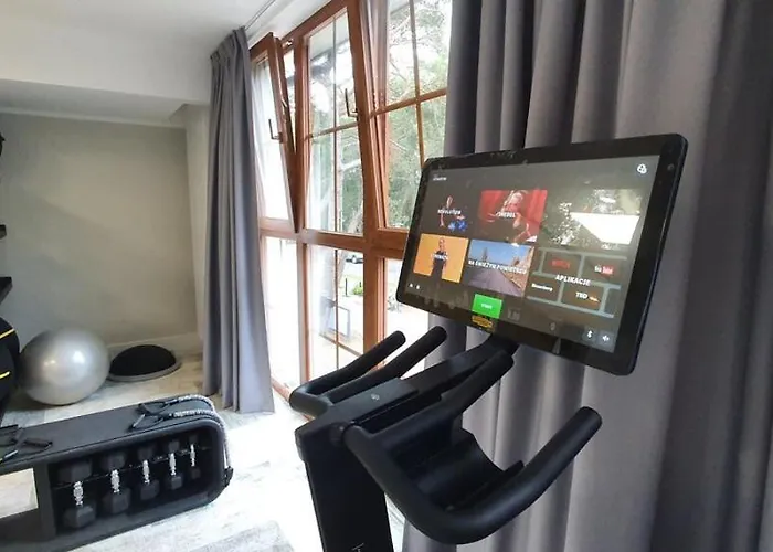 Neptuno & アパートホテル ジビジノ